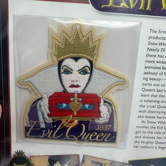 Willabee & Ward Disney Evil Queen Collectible Patch & Facts Card 1937 Snow White - Picture 2 of 4